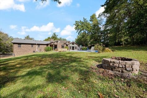 106 E Shady Trail Old Hickory TN 37138