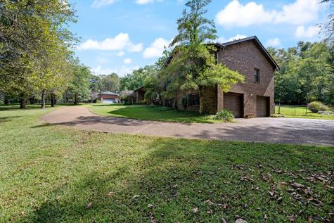 106 E Shady Trail Old Hickory TN 37138