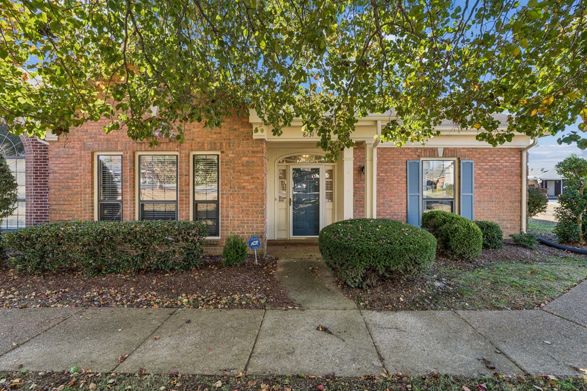 8731 Sawyer Brown Road Nashville TN 37221