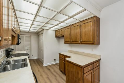 8731 Sawyer Brown Road Nashville TN 37221
