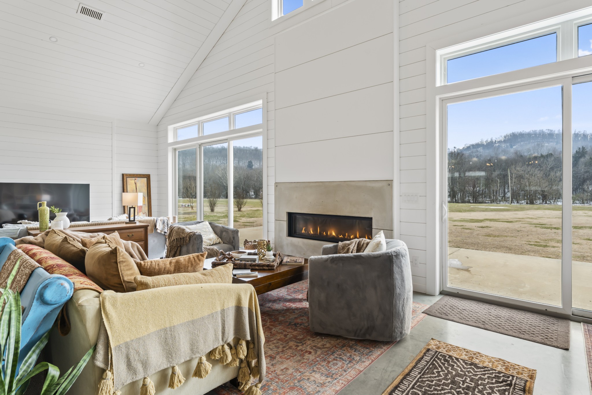 105 Mckinney Road Gordonsville TN 38563