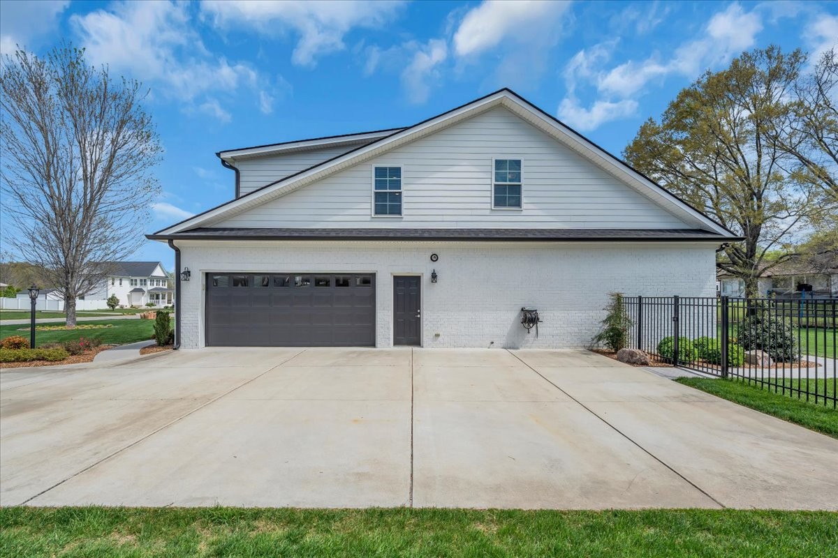 188 Bluegrass Road Manchester TN 37355