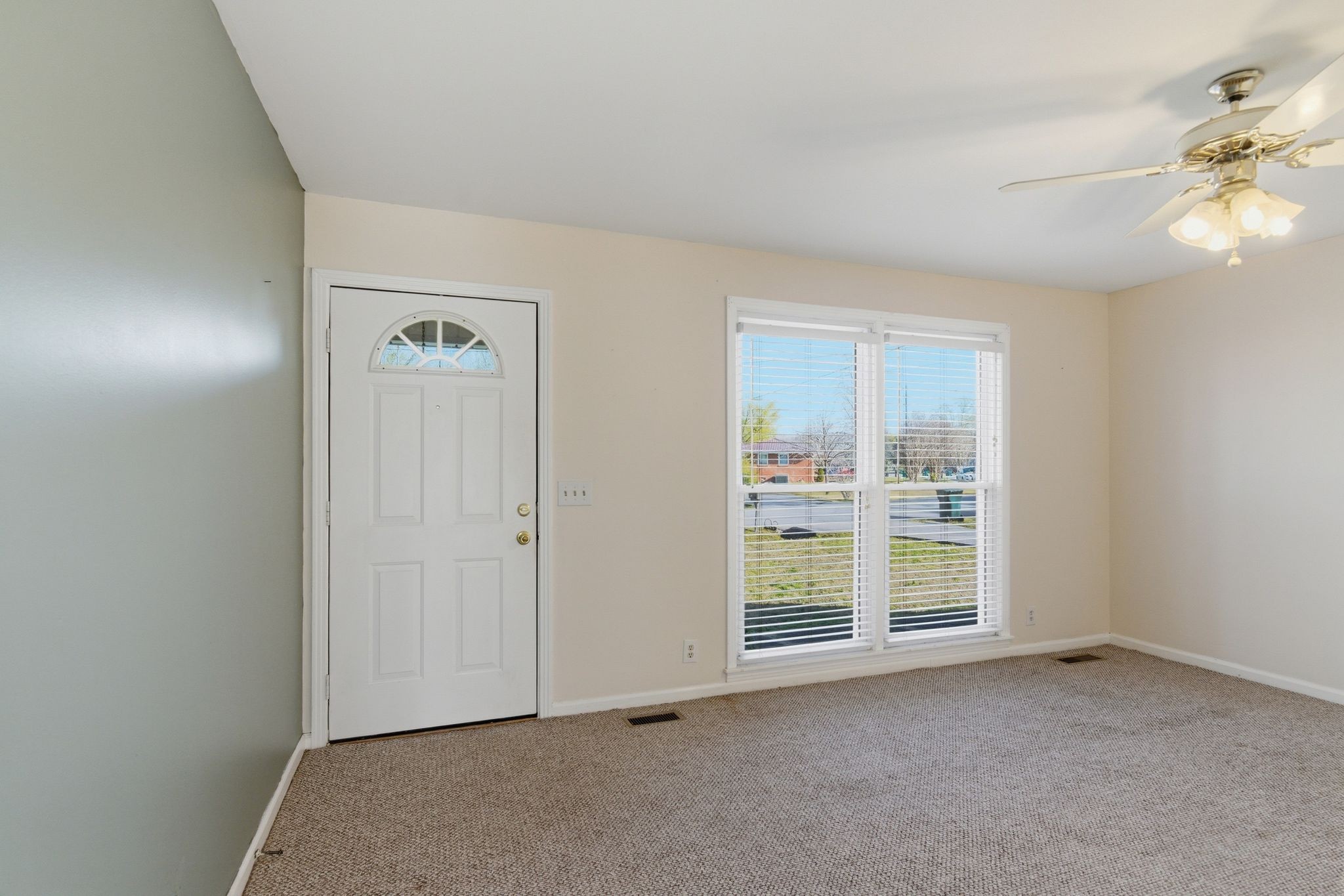 523 Terry Lane Lebanon TN 37087