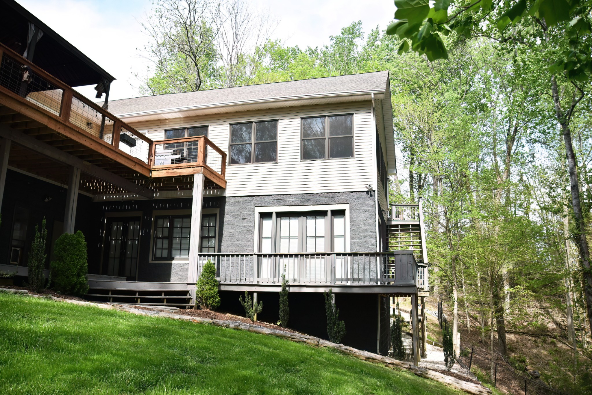 105 W Paradise Drive Winchester TN 37398