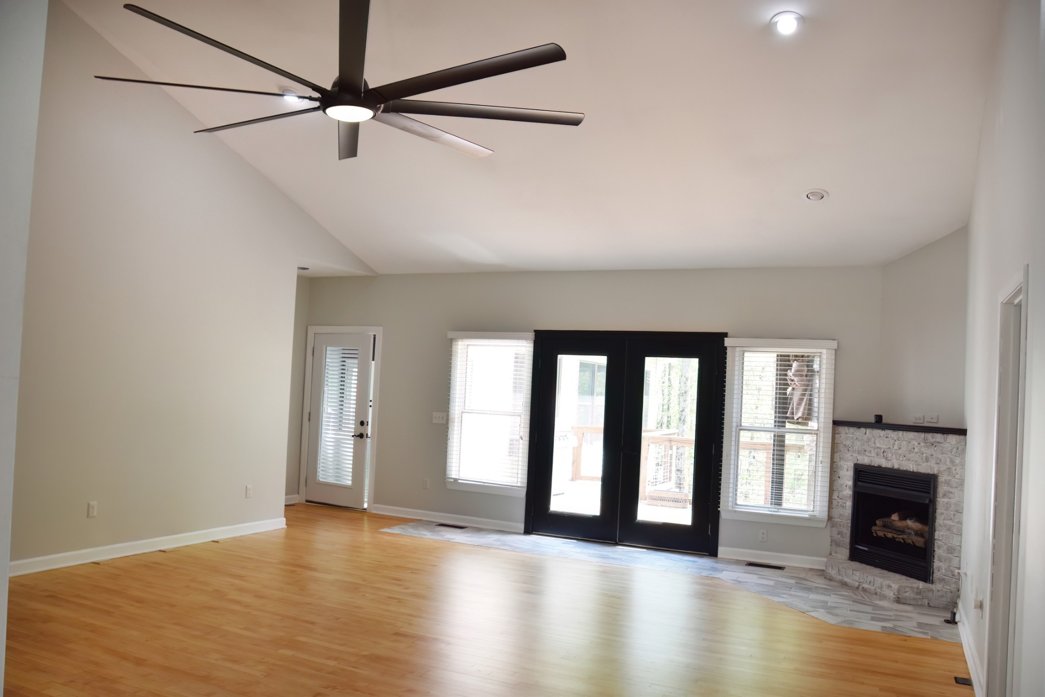 105 W Paradise Drive Winchester TN 37398
