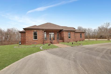 647 Mobley Road Clarksville TN 37043
