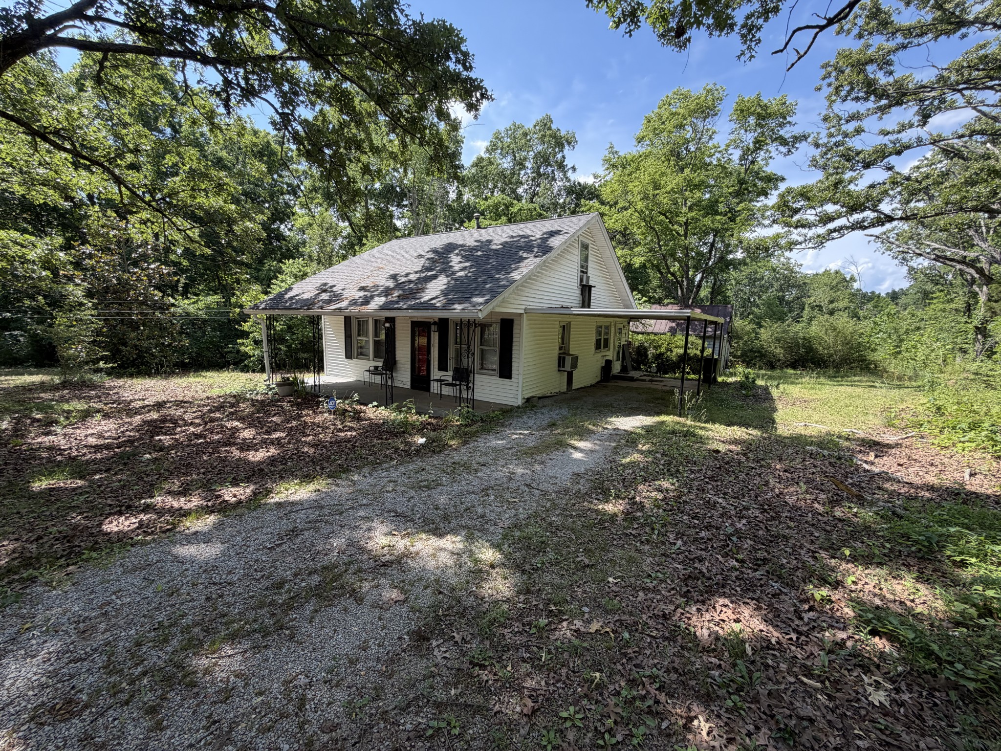 970 Yellow Creek Road Dickson TN 37055