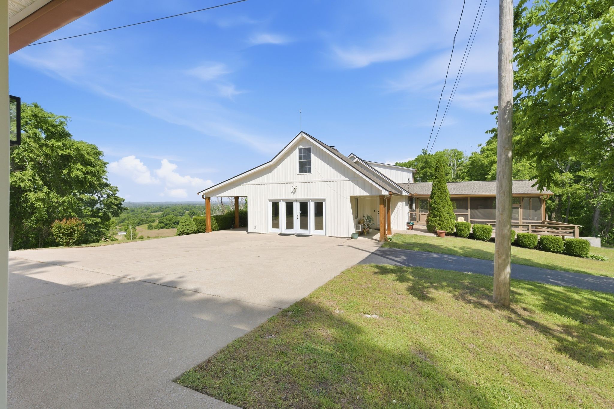 881 Mount Olivet Road Columbia TN 38401