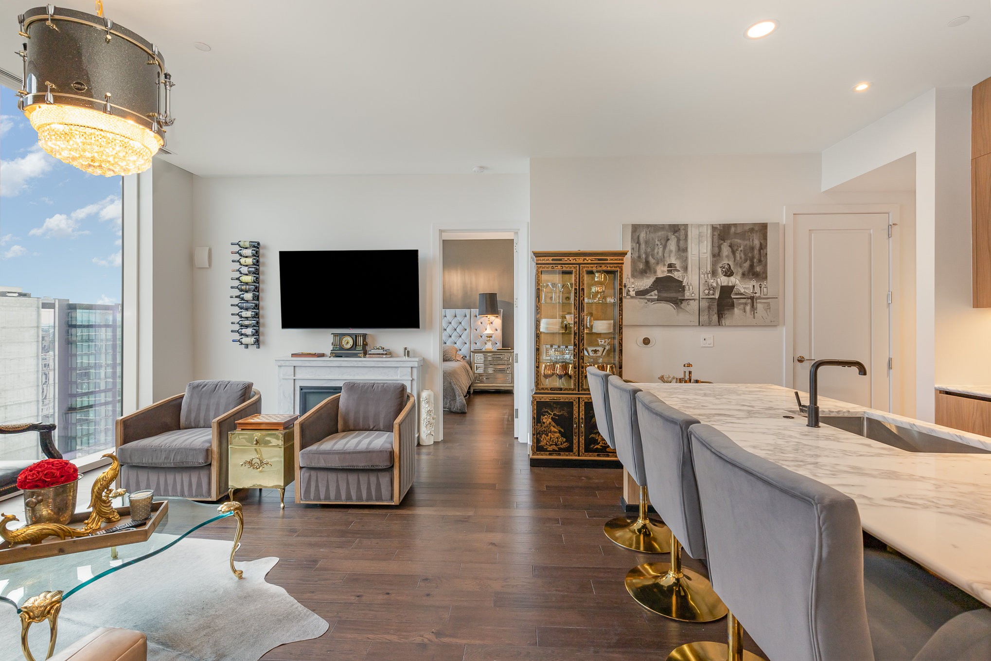 160 2nd Ave, S Nashville TN 37201