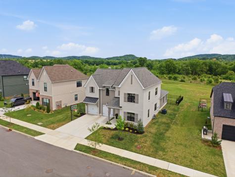 3472 Burgate Trail Thompsons Station TN 37179