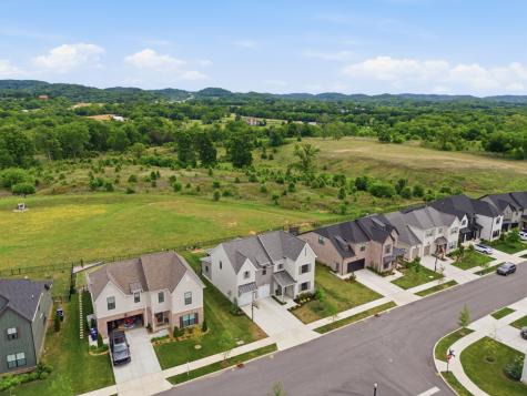 3472 Burgate Trail Thompsons Station TN 37179