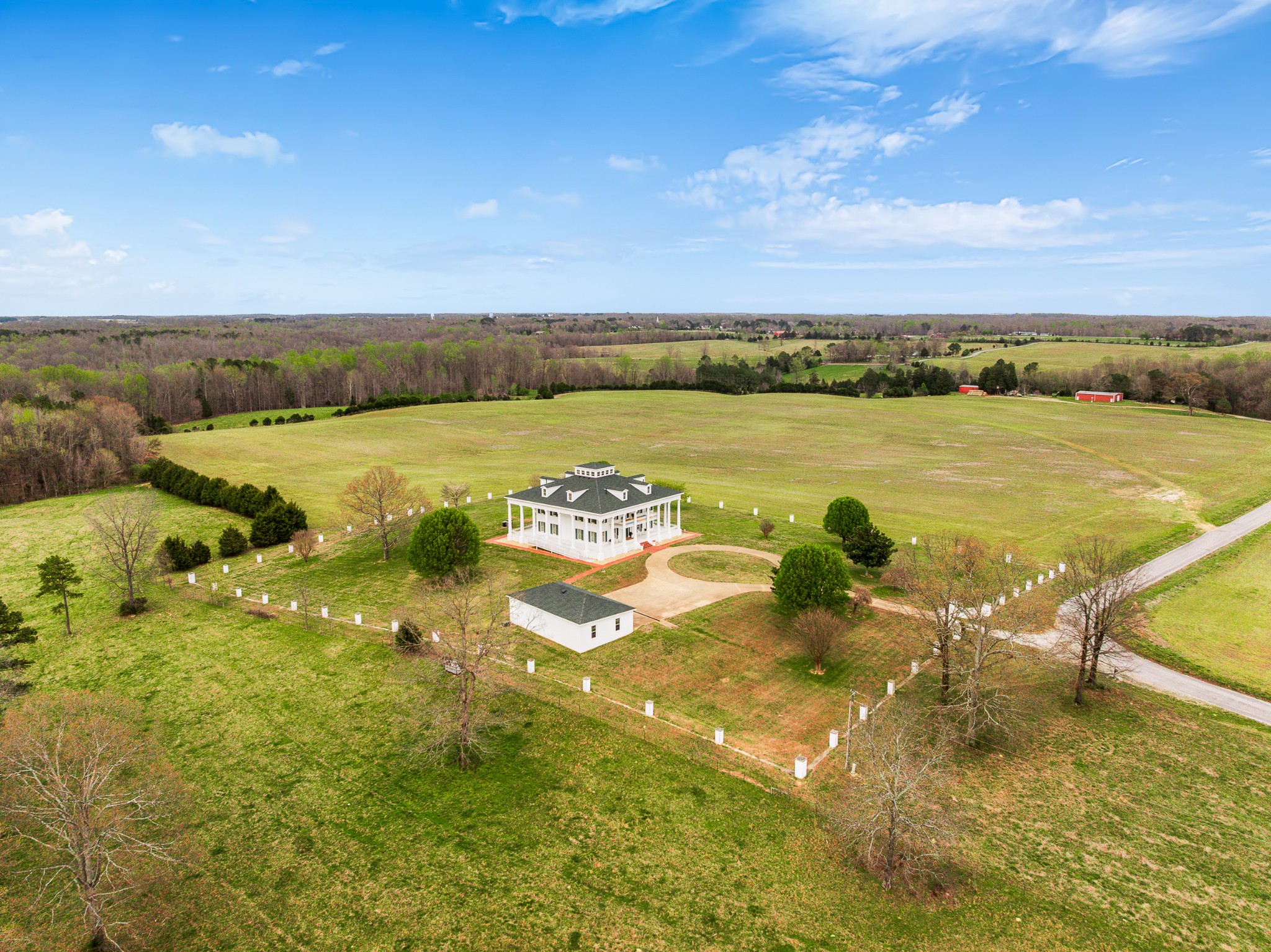 99 Posey Circle Saint Joseph TN 38481