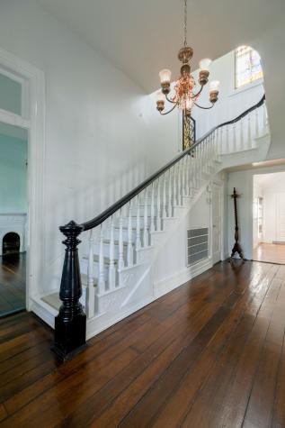 405 W 6th Street Columbia TN 38401