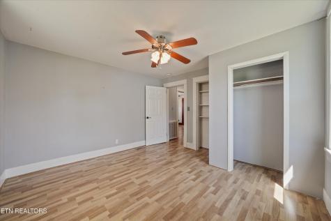 1735 Nickerson Avenue Knoxville TN 37917
