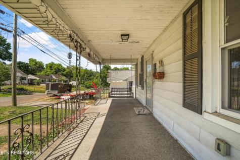 1735 Nickerson Avenue Knoxville TN 37917