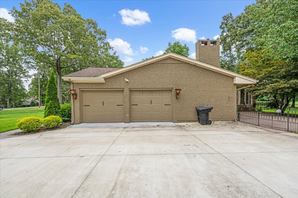 1809 Country Club Drive Tullahoma TN 37388