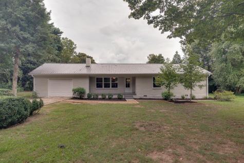 2448 Buffalo Road Lawrenceburg TN 38464