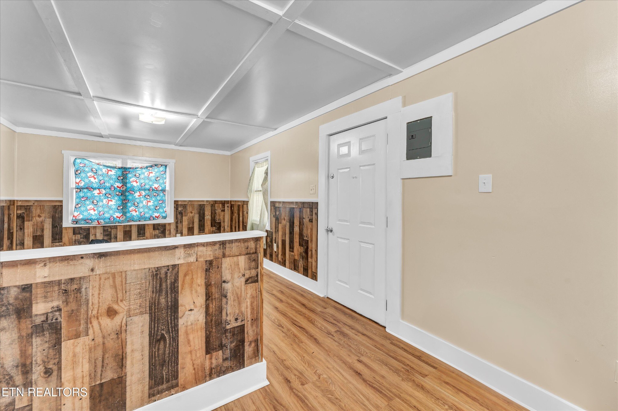 558560 W Outer Drive Oak Ridge TN 37830