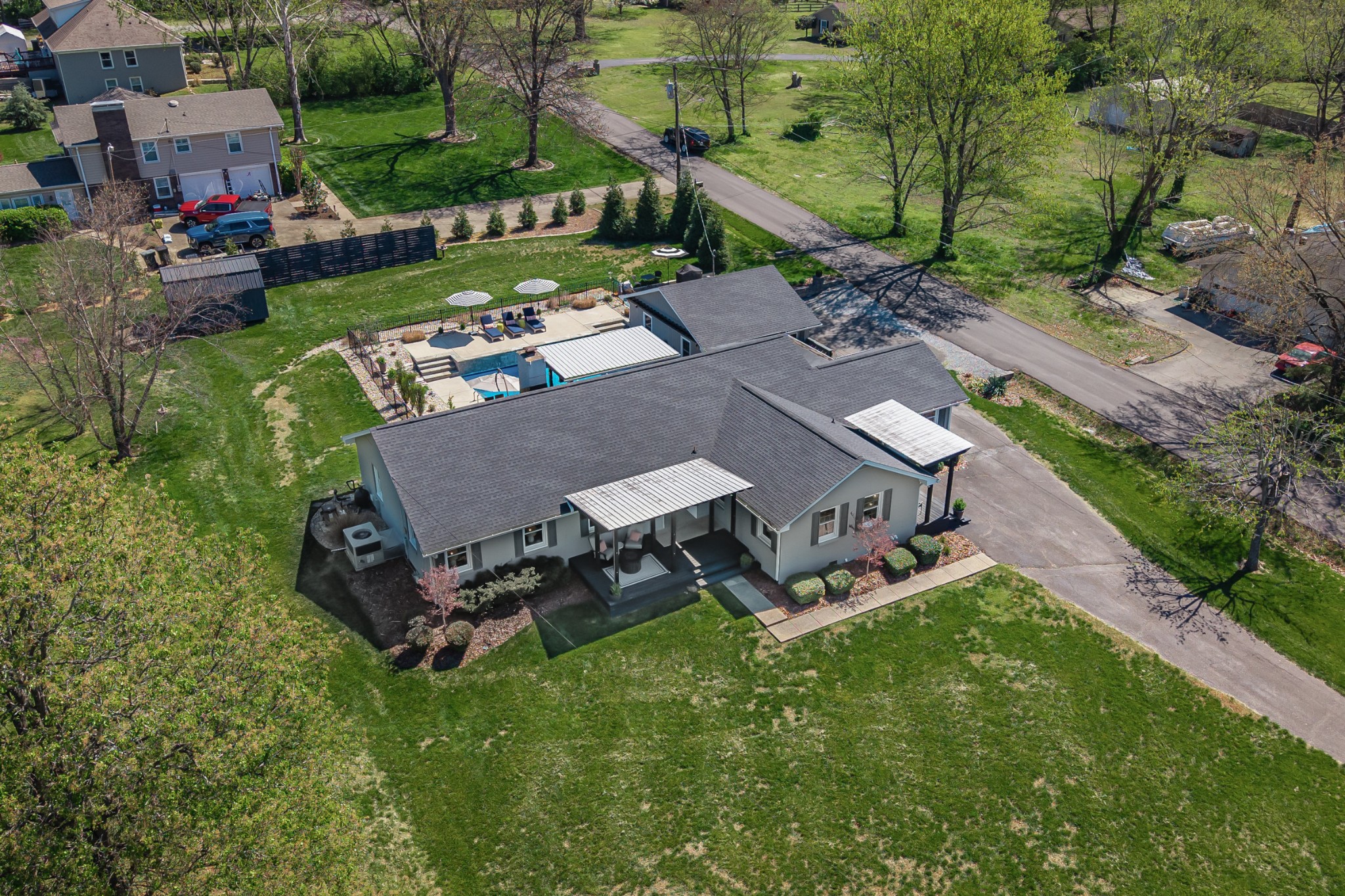 1011 Lakeshore Drive Gallatin TN 37066