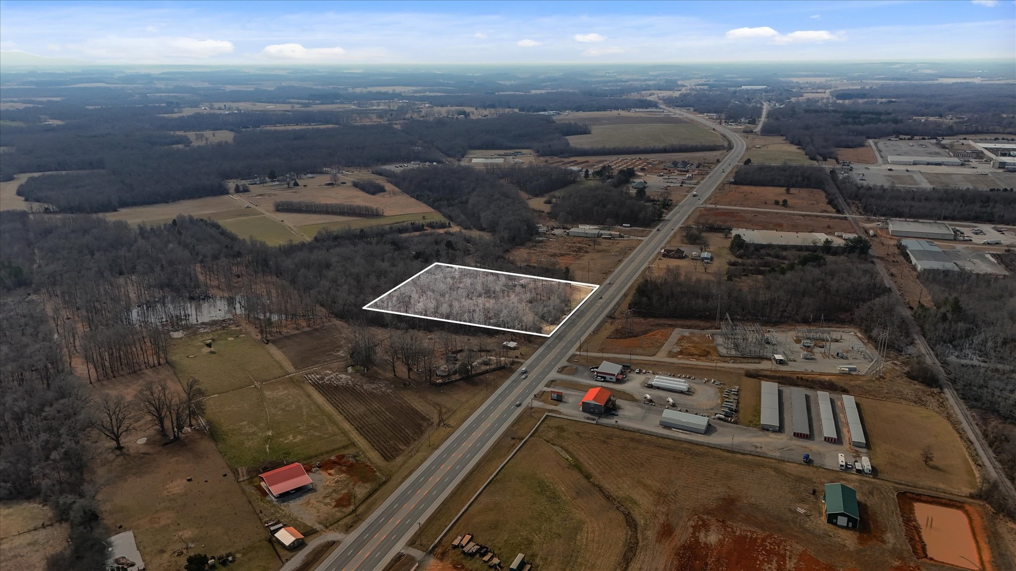 8557 Manchester Highway Morrison TN 37357