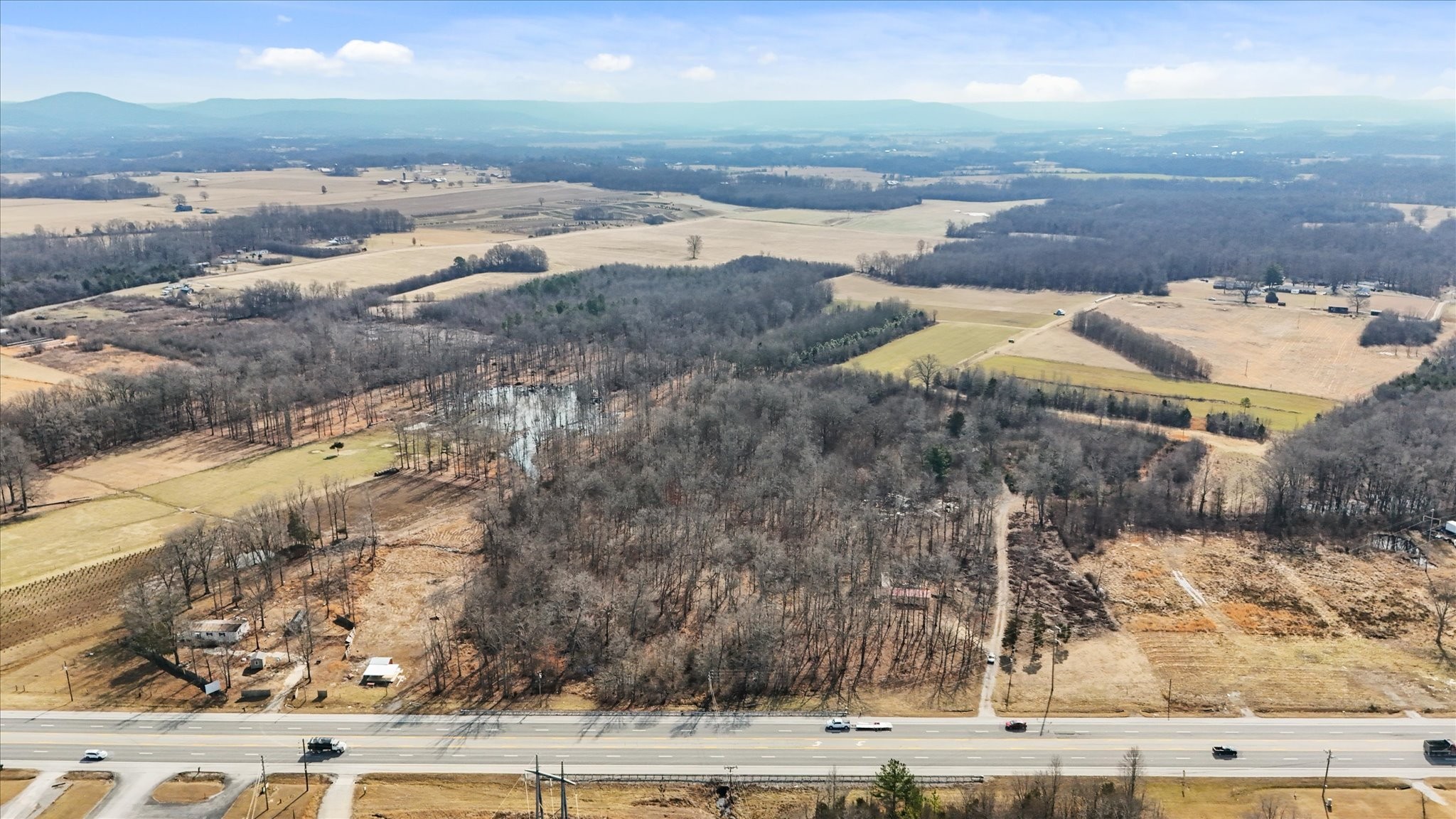 8557 Manchester Highway Morrison TN 37357