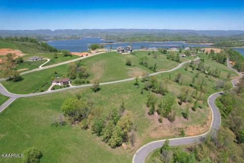 2093 Edgewater Sound Morristown TN 37814