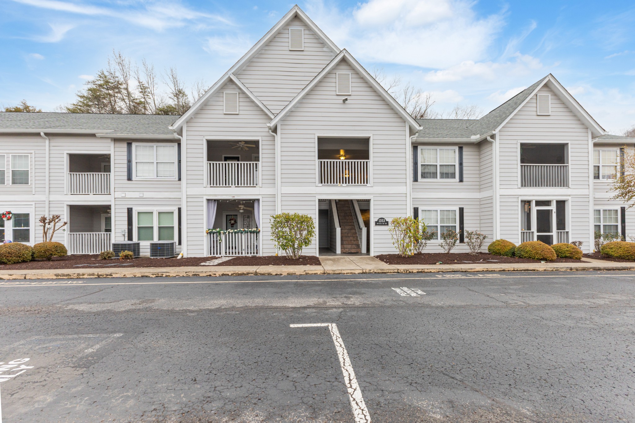 1353 Highway 12, S Ashland City TN 37015