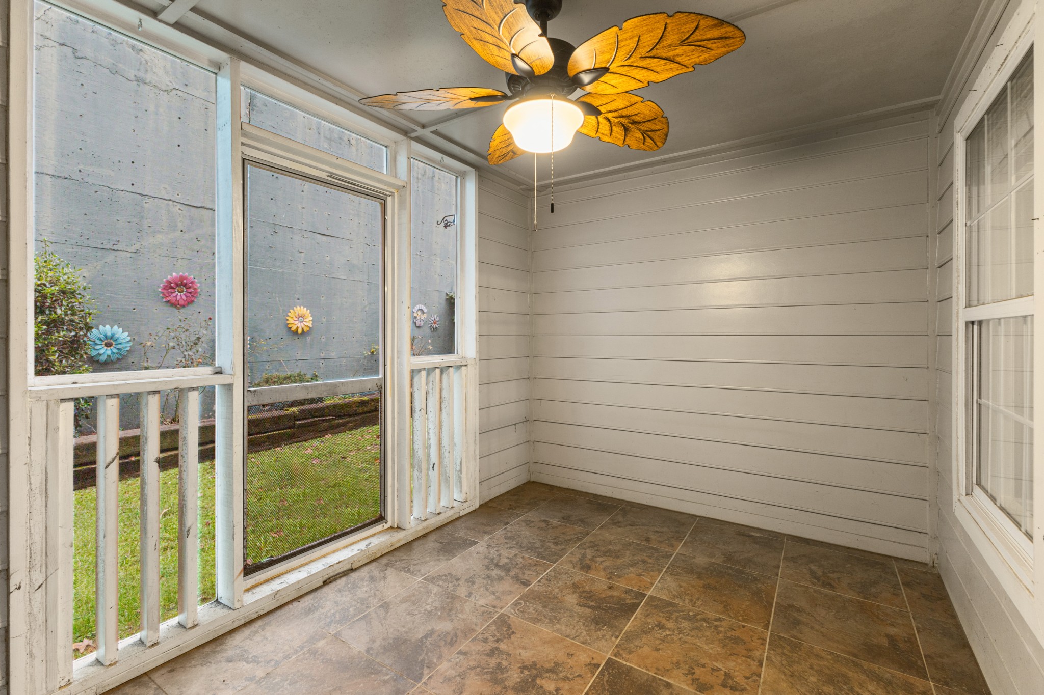 1353 Highway 12, S Ashland City TN 37015