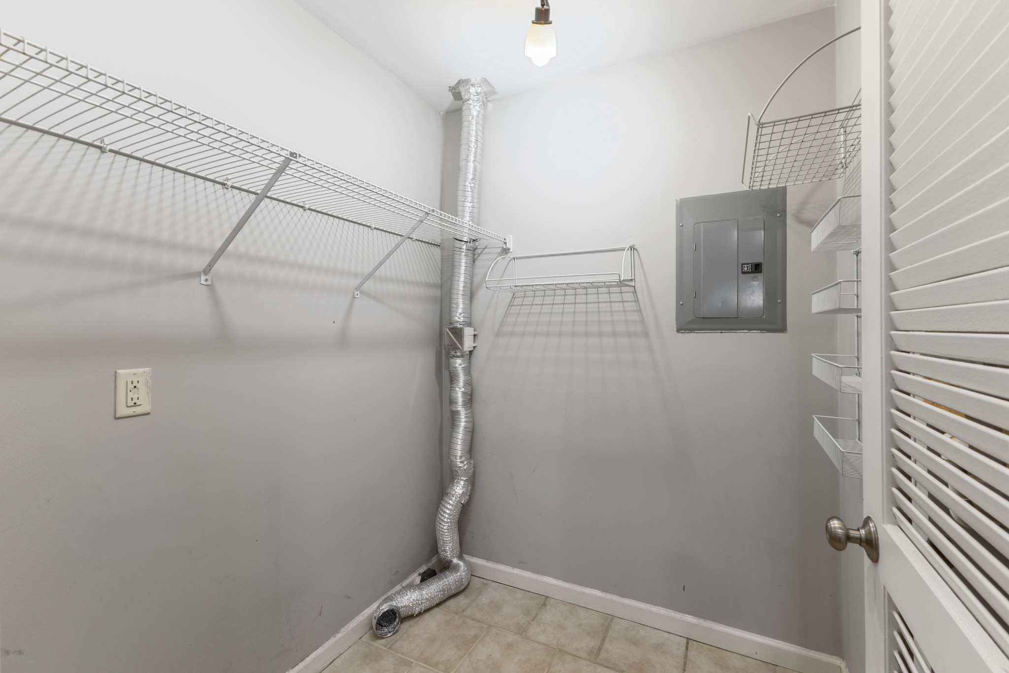 1353 Highway 12, S Ashland City TN 37015