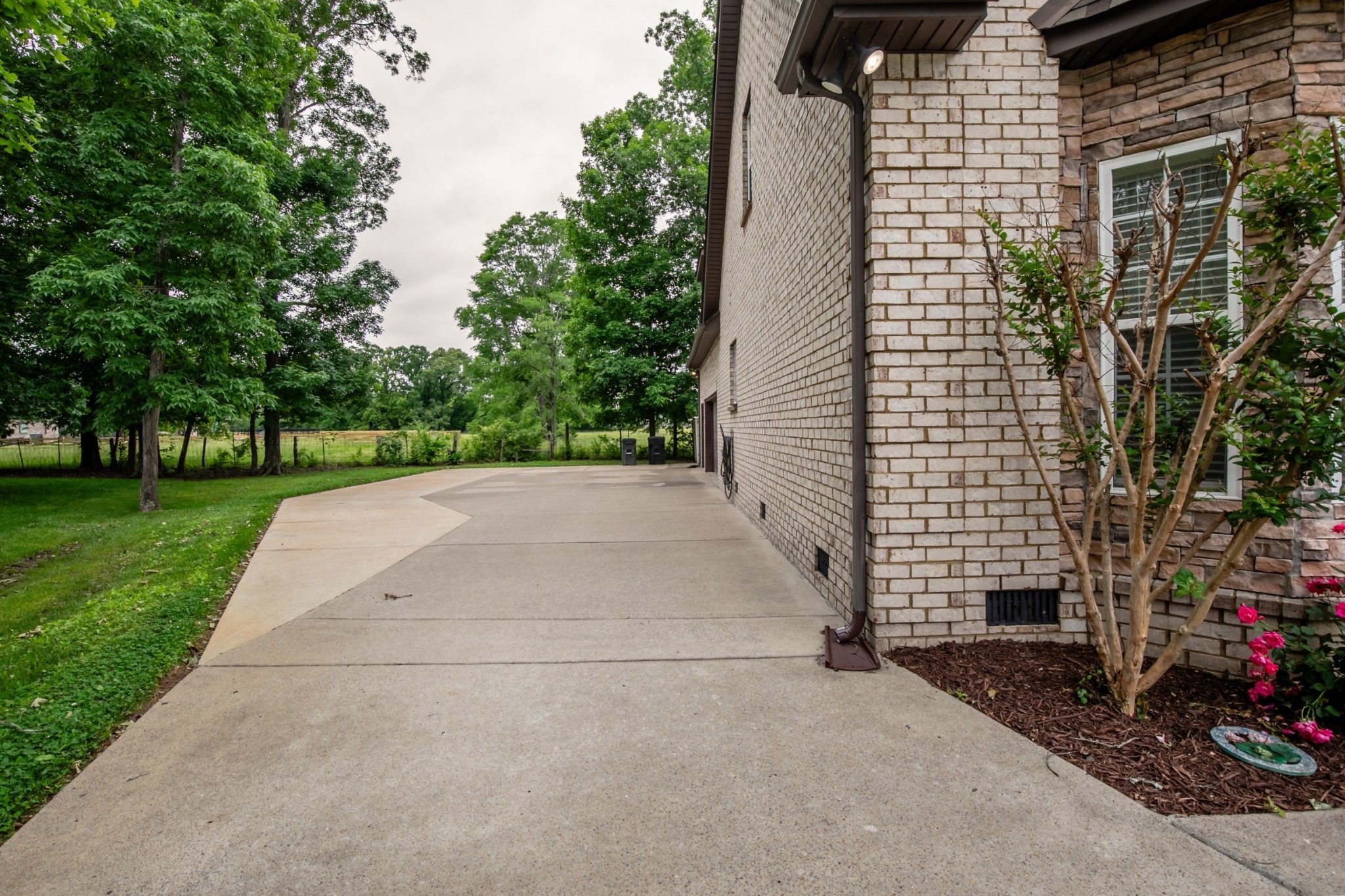 109 Red Top Court Murfreesboro TN 37128