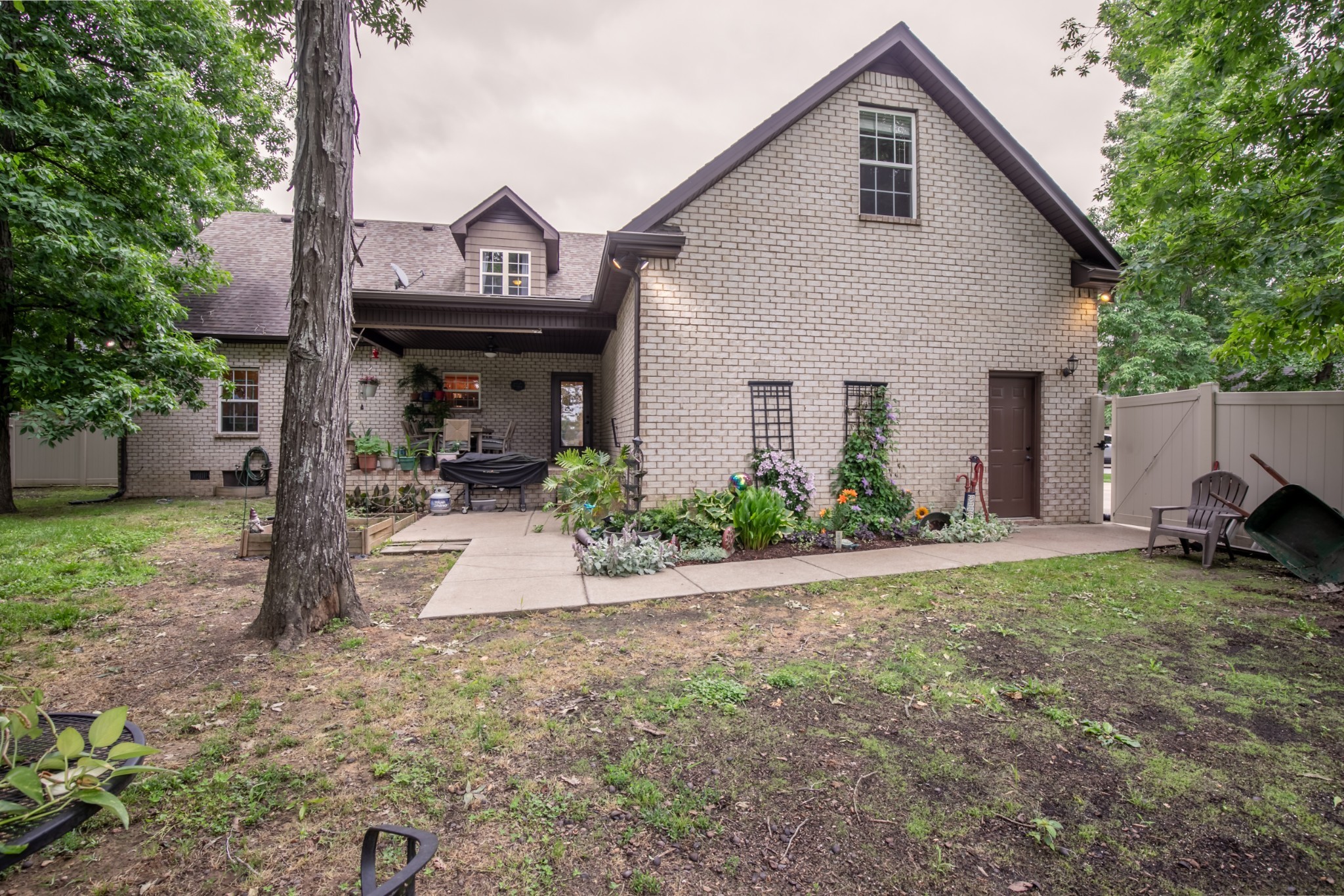 109 Red Top Court Murfreesboro TN 37128