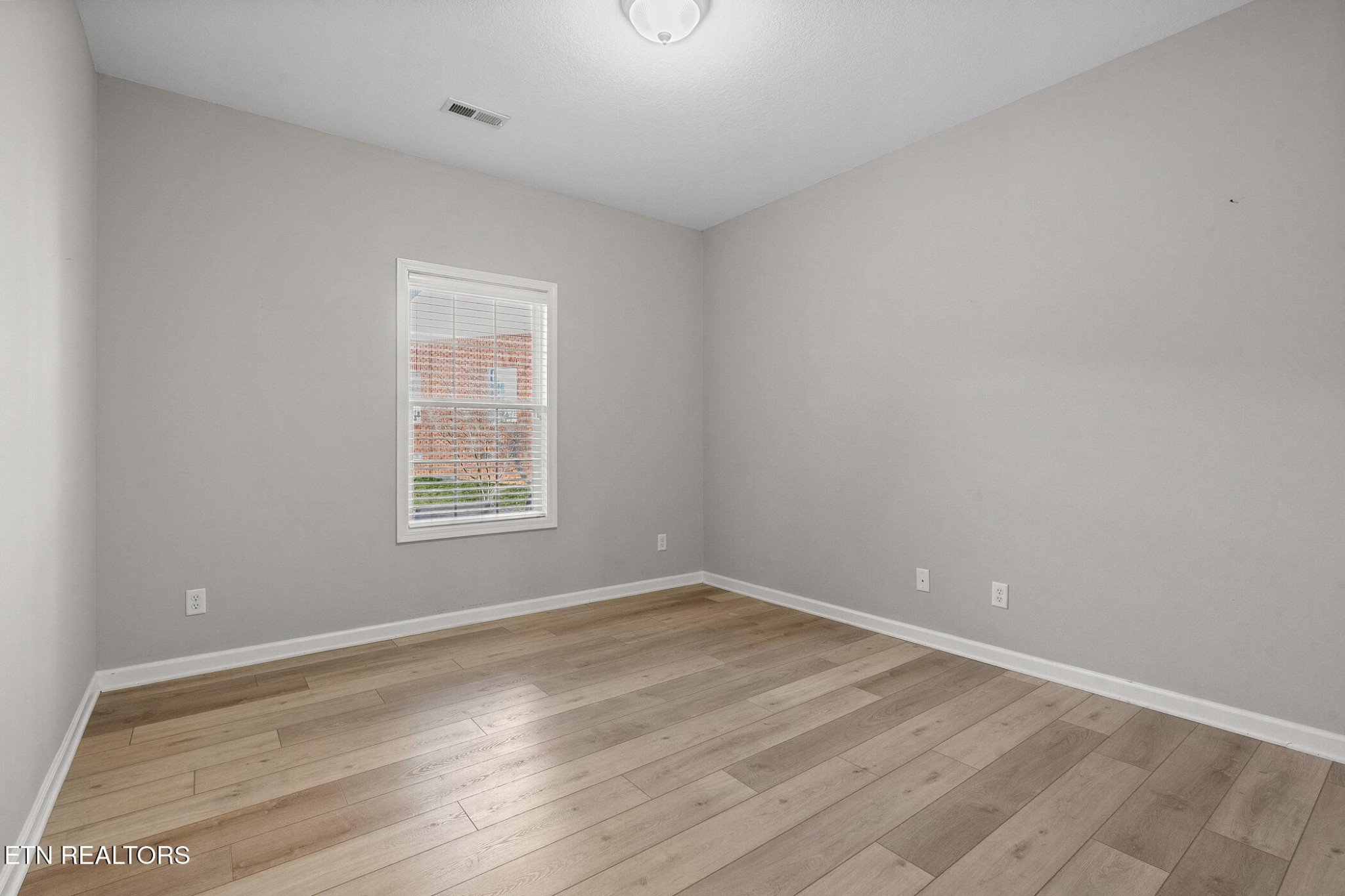 4651 Oak Meadow Way Knoxville TN 37918