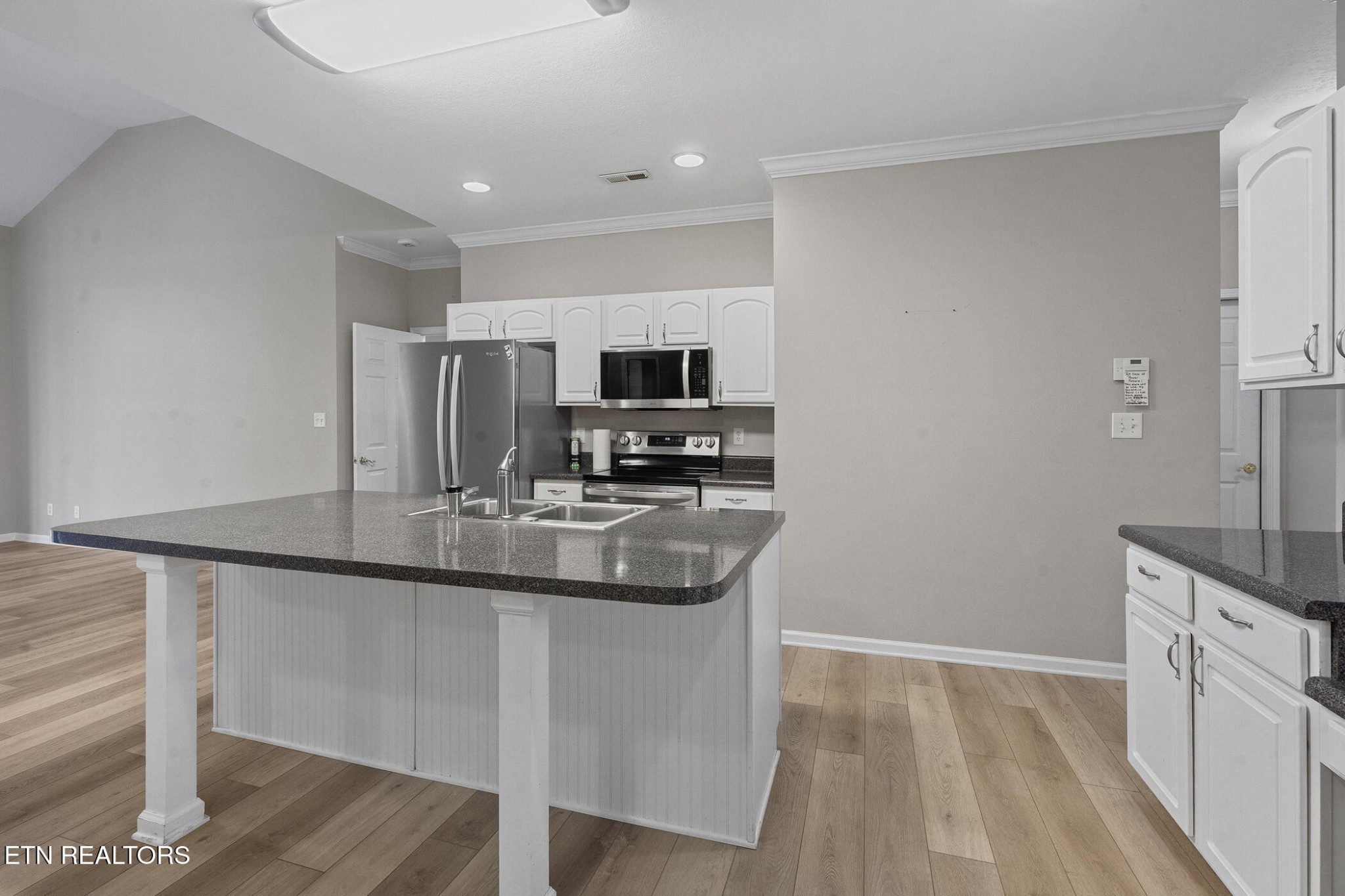 4651 Oak Meadow Way Knoxville TN 37918