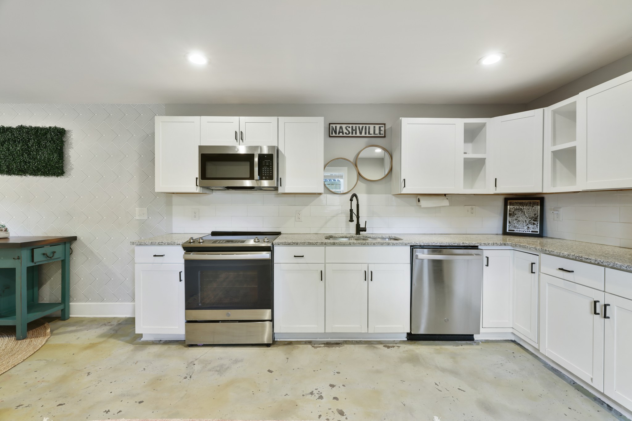 1408 Douglas Avenue Nashville TN 37206