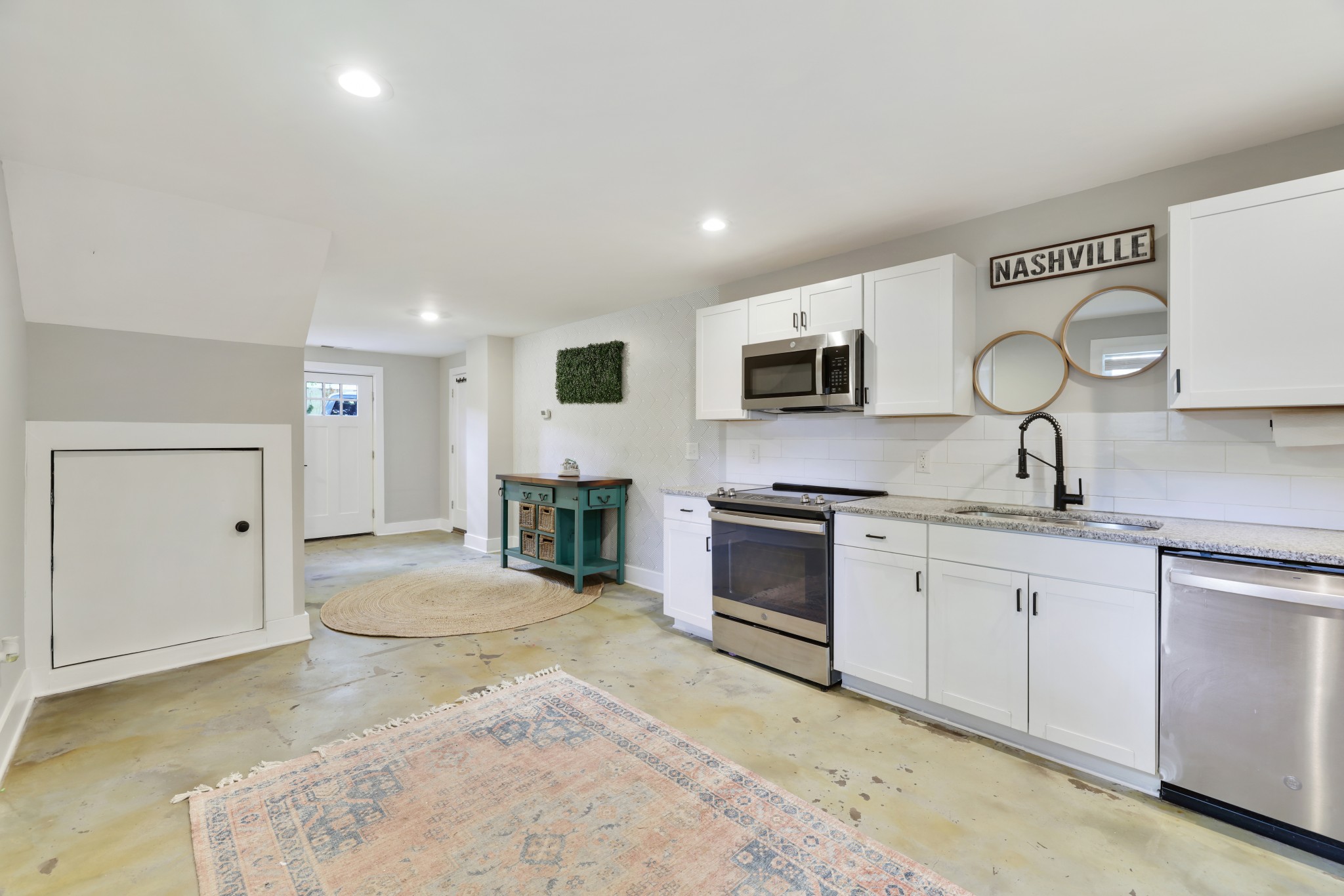 1408 Douglas Avenue Nashville TN 37206