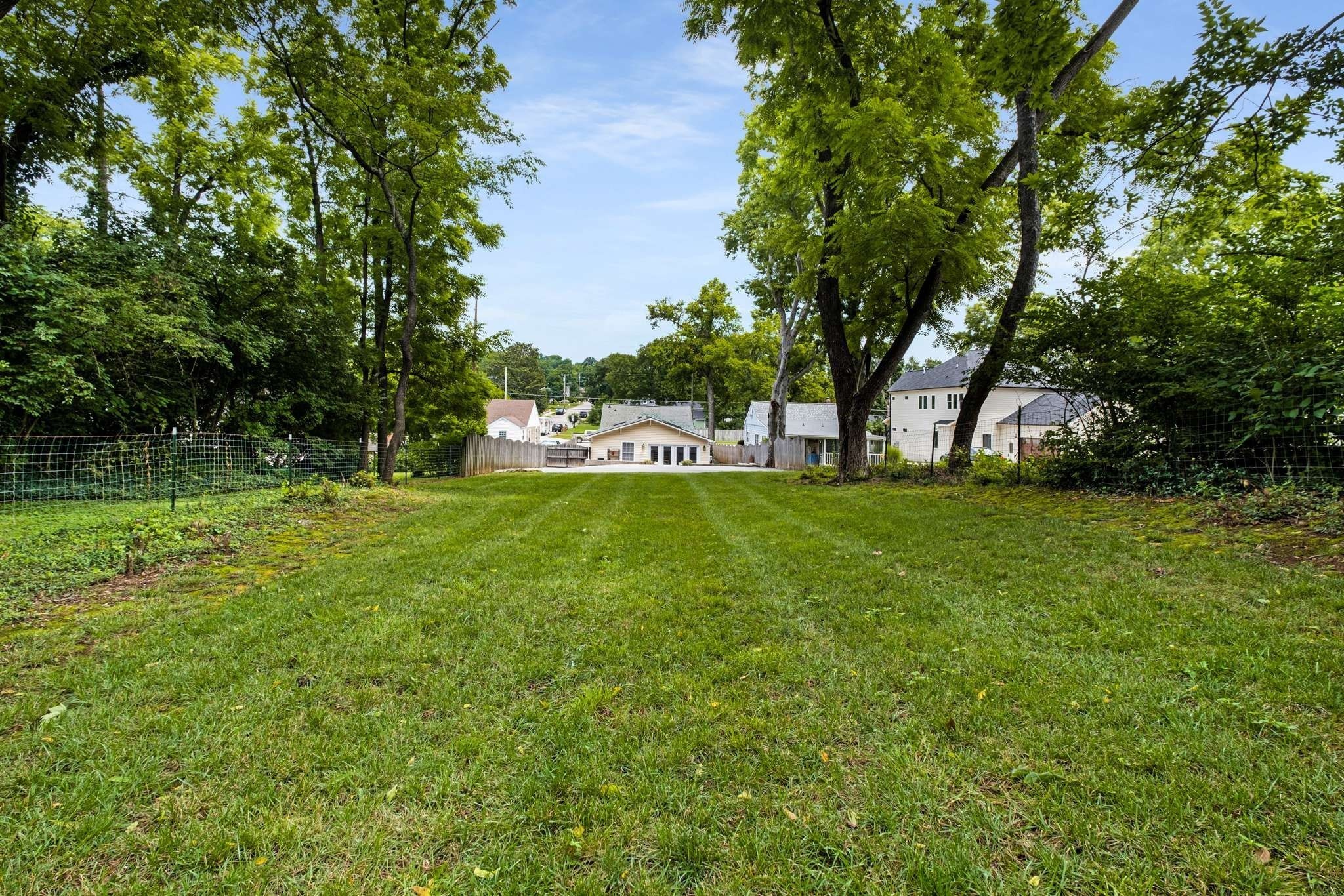 3813 Murphy Road Nashville TN 37209