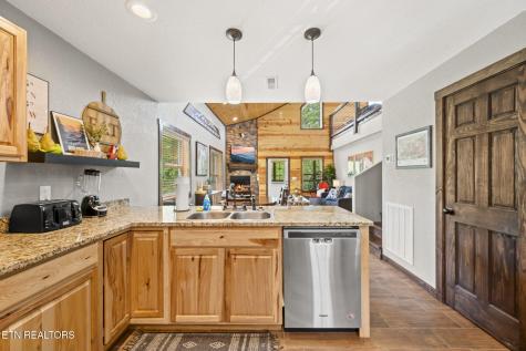 2046 Slippery Rock Circle Sevierville TN 37862