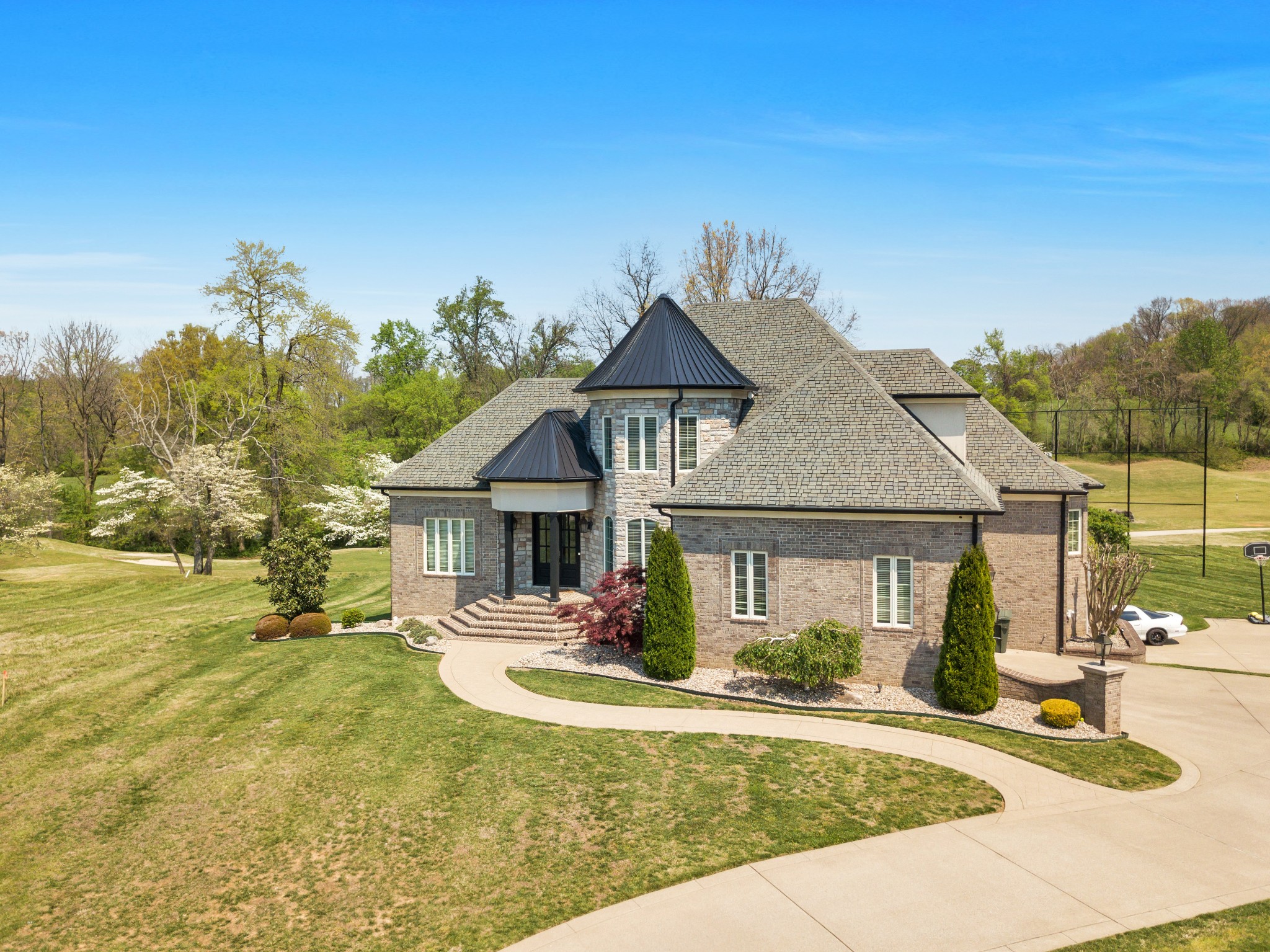 835 Savannah West Court Springfield TN 37172