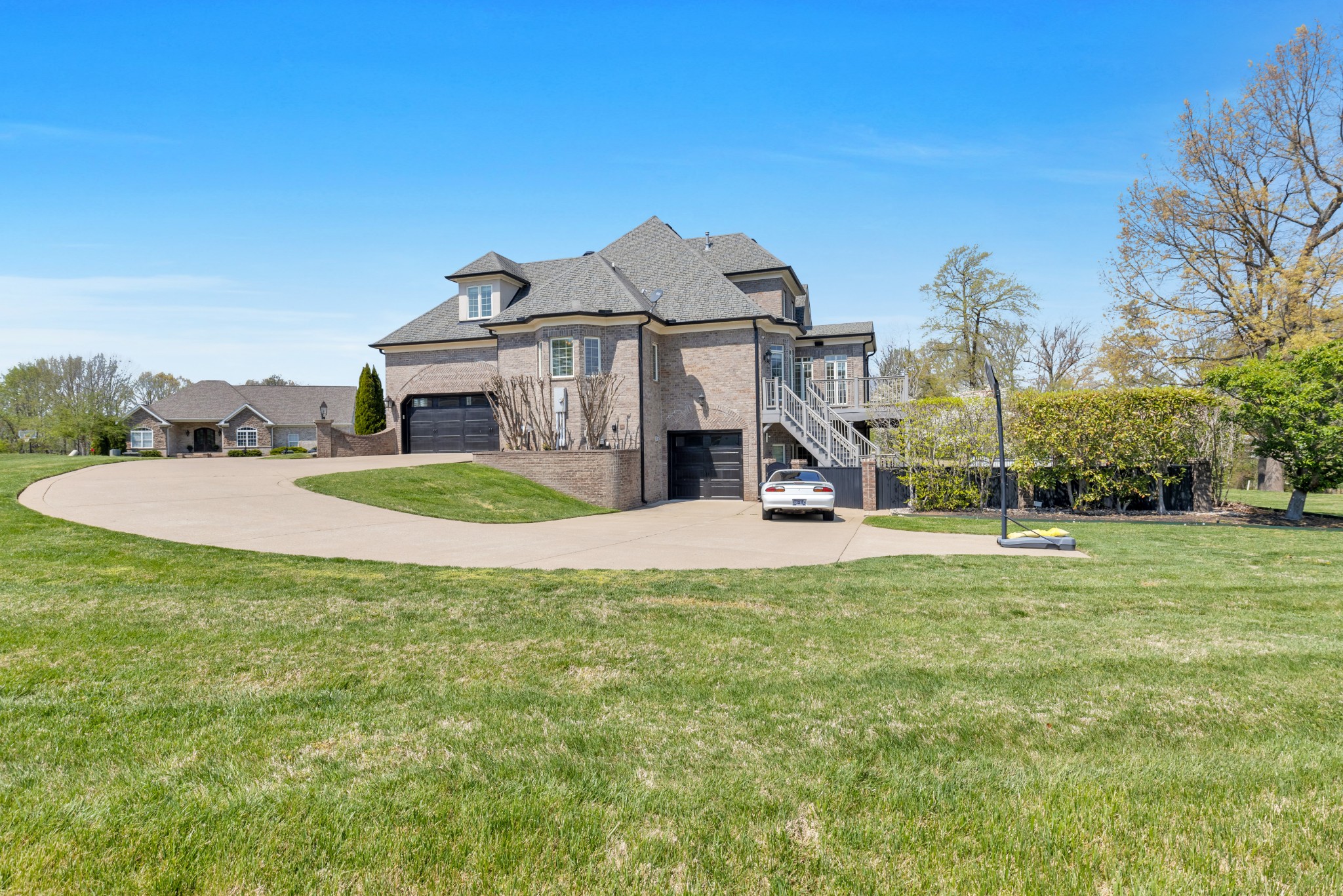 835 Savannah West Court Springfield TN 37172