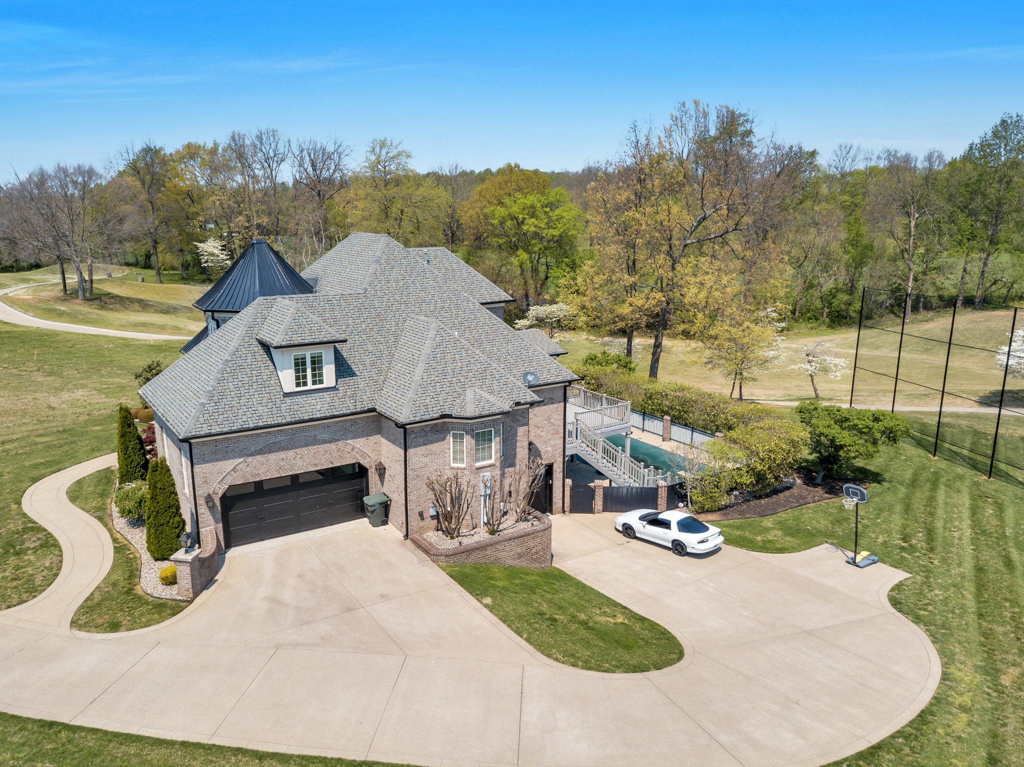 835 Savannah West Court Springfield TN 37172