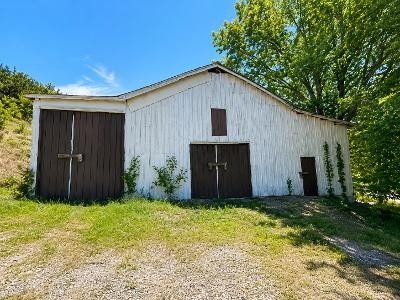 202 Maggart Road Elmwood TN 38560
