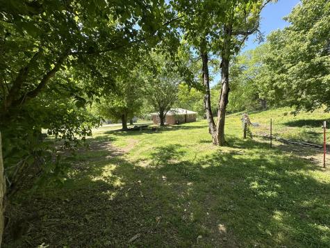 202 Maggart Road Elmwood TN 38560
