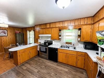 202 Maggart Road Elmwood TN 38560