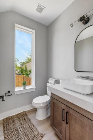 912 S 13th Street Nashville TN 37206