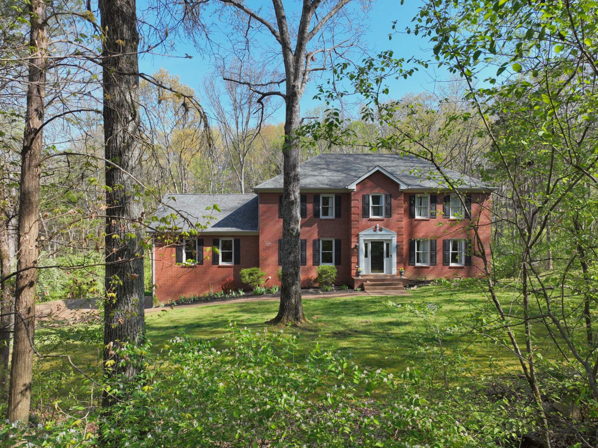 1115 Temple Ridge Court Nashville TN 37221