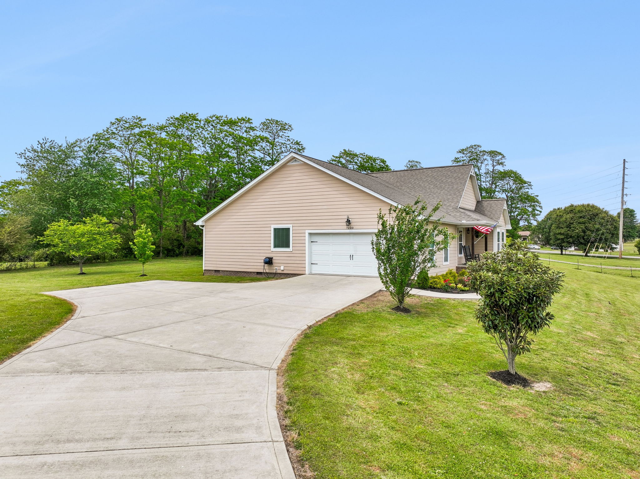 7220 Ditty Road Baxter TN 38544