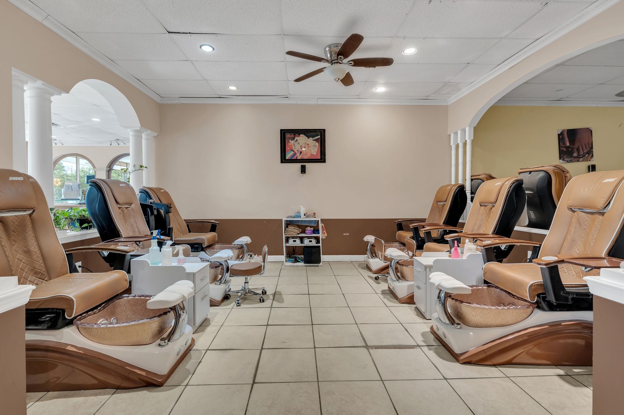 2702 Dickerson Pike Nashville TN 37207