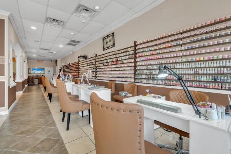 2702 Dickerson Pike Nashville TN 37207