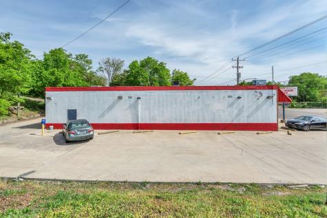 2702 Dickerson Pike Nashville TN 37207