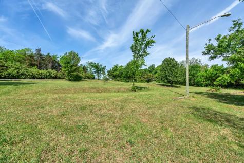 2702 Dickerson Pike Nashville TN 37207